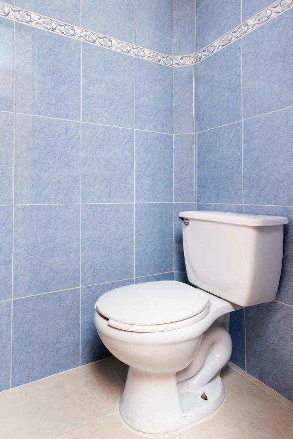 פואבלה Capital O Hotel Valencia מראה חיצוני תמונה